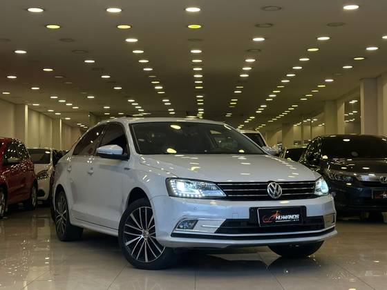 VOLKSWAGEN JETTA 2.0 TSI HIGHLINE 211CV GASOLINA 4P TIPTRONIC